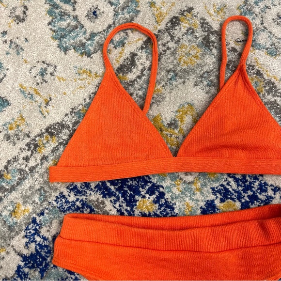 NWOT Ribbed Orange Bikini Set - Picture 9 of 10